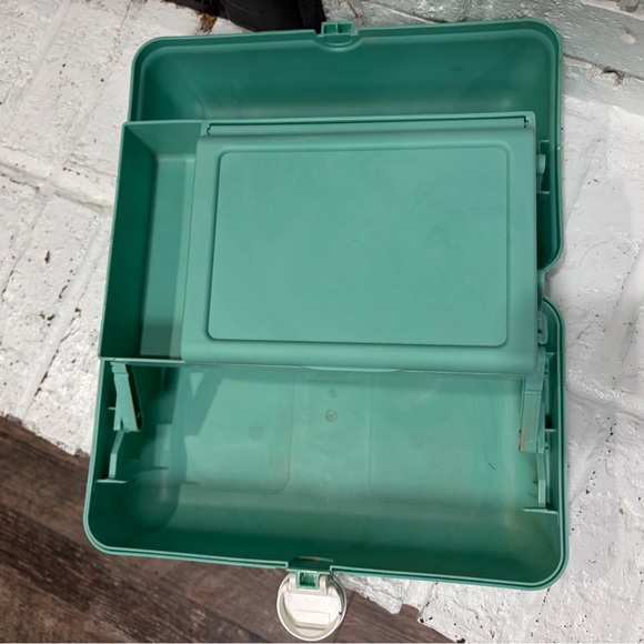 Vintage Caboodles Teal Craft Organizer Box - Picture 2 of 5